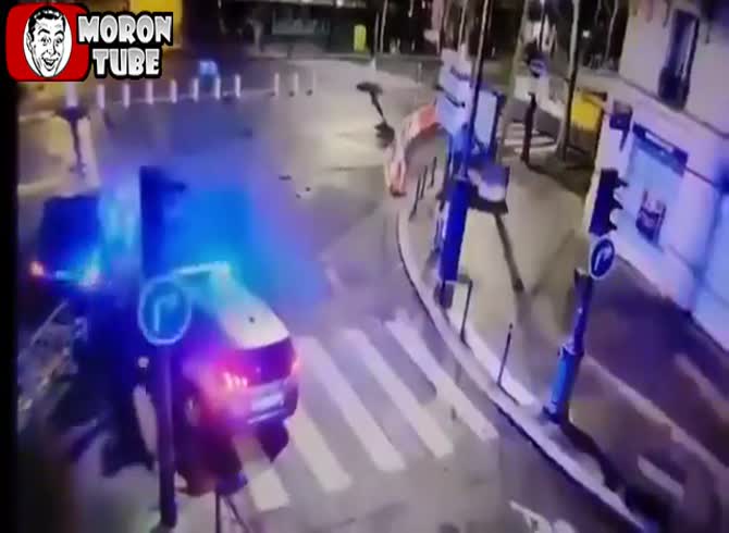 Video :A pile-up in Paris after refusing to give up (video)